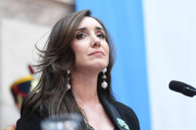 La Vicepresidenta Victimizada que Molesta a Todos? Silencio Oficial, Respuestas en Redes y la Soledad en la Grieta