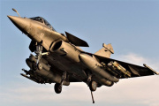 Francia acelera el Rafale F5 con los árabes tras el naufragio del FCAS
