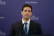 Malvinas y el "país bananero": la claudicación geopolítica desde el atril oficial