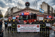 El país se paraliza al compás del fuego: sirenazo nacional de los Bomberos Voluntarios por fondos retenidos