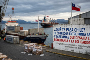 Volar o navegar con el enemigo: el acuerdo entre Chile y los ocupantes de Malvinas que enciende las alarmas en la Patagonia