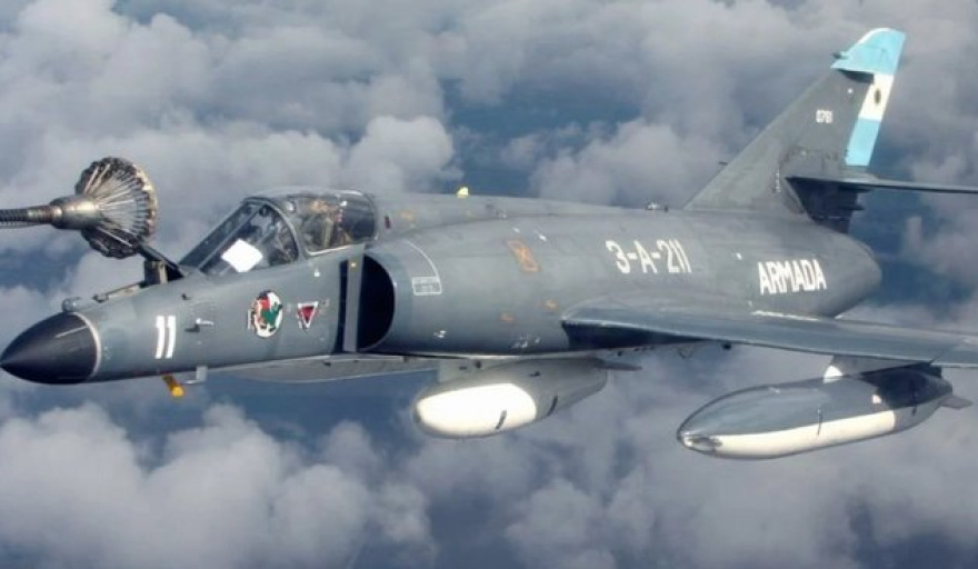 ¡La Armada Argentina da de baja el sistema de armas Super Étendard! Fin de una era para la aviación naval